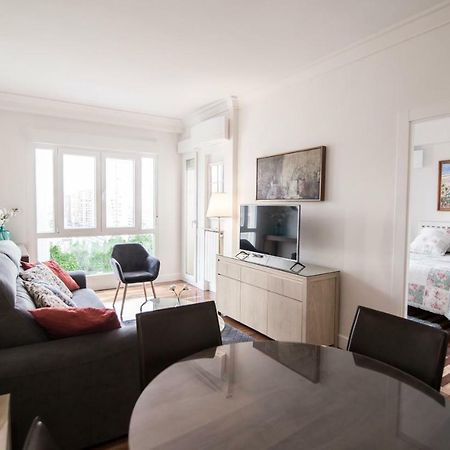 Elegant Retreat Business District Bernabeu Apartment Madrid Luaran gambar