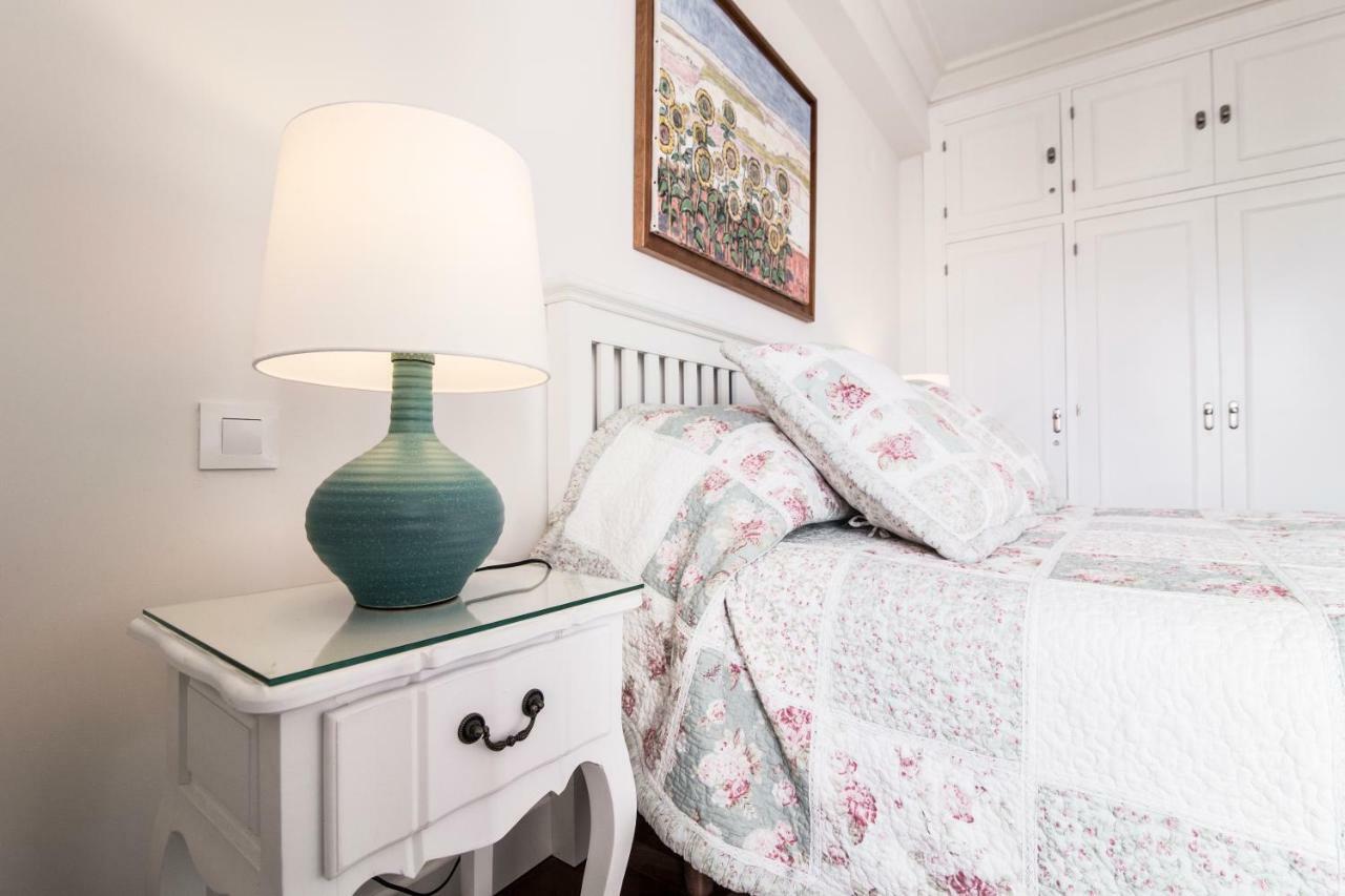 Elegant Retreat Business District Bernabeu Apartment Madrid Luaran gambar